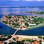 Maar Villa *